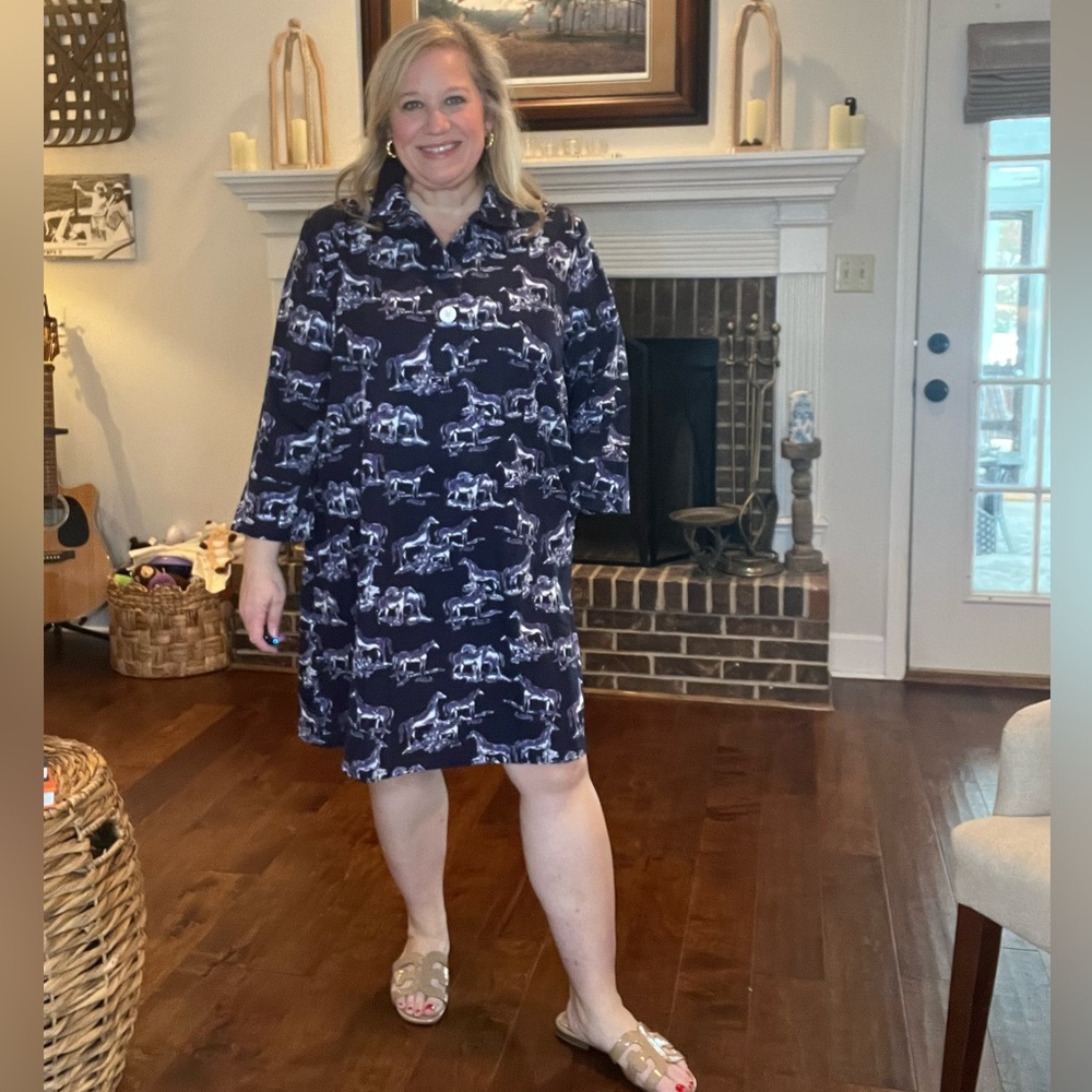 Smith & Quinn navy horse toile print Sophia dress. Size XXL
